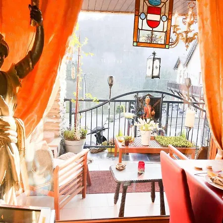 Bourgeoisie*** 3* Frahan